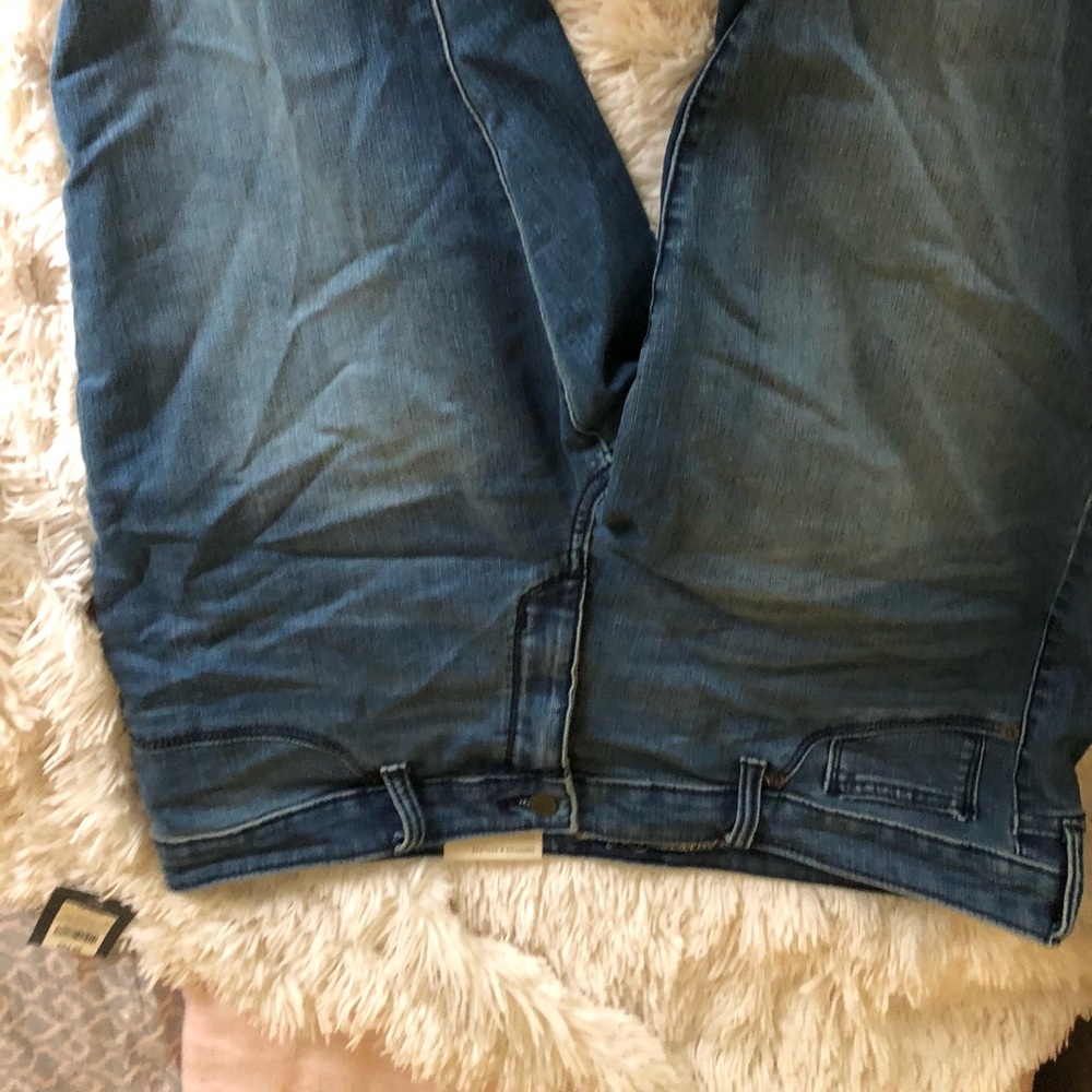 Blue jeans skinny